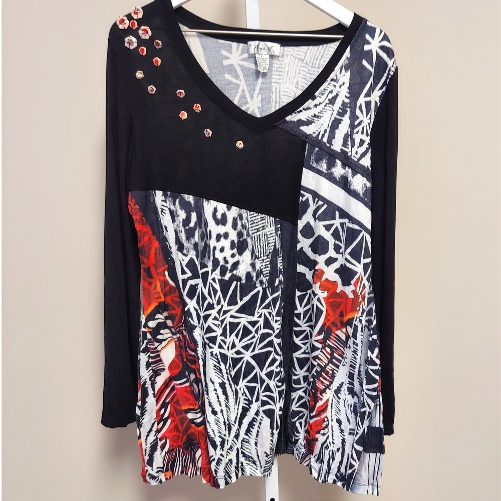 Ania A Womens Large Mixed Media Abstract Animal Print‎ Embellished V-Neck Tunic